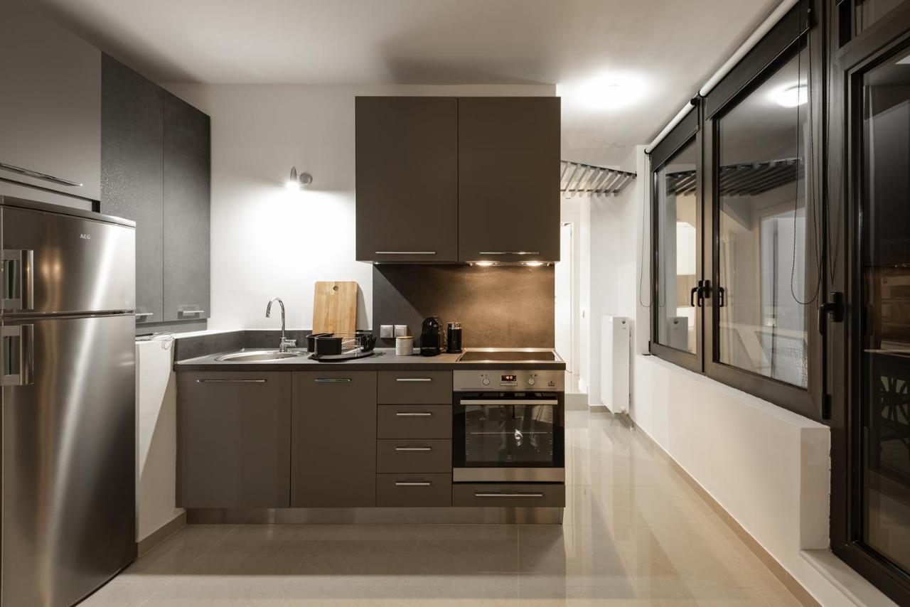 Ace Location | Luxury Building Apartment Tesalonika Bagian luar foto