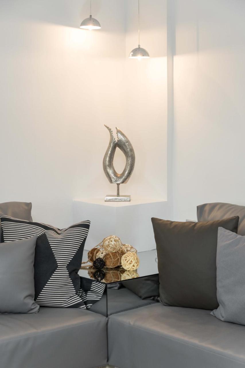 Ace Location | Luxury Building Apartment Tesalonika Bagian luar foto