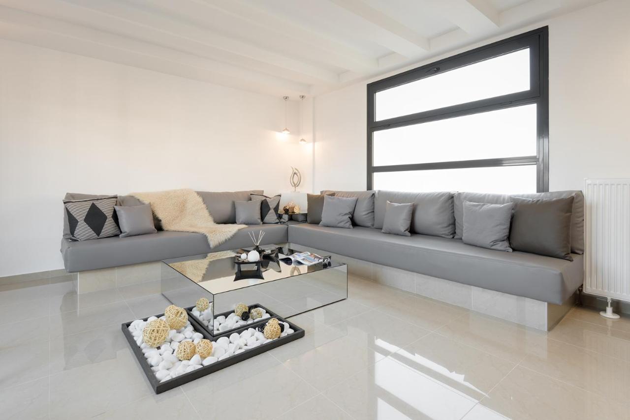 Ace Location | Luxury Building Apartment Tesalonika Bagian luar foto