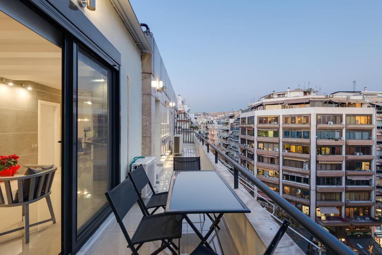 Ace Location | Luxury Building Apartment Tesalonika Bagian luar foto