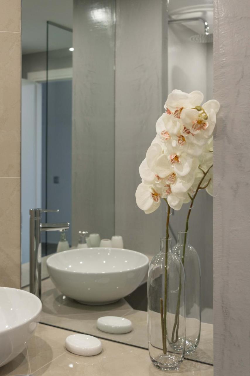 Ace Location | Luxury Building Apartment Tesalonika Bagian luar foto